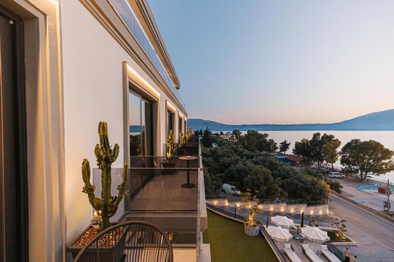 Mazarine Hotel, Vlore, Albania Radhima Kültér fotó