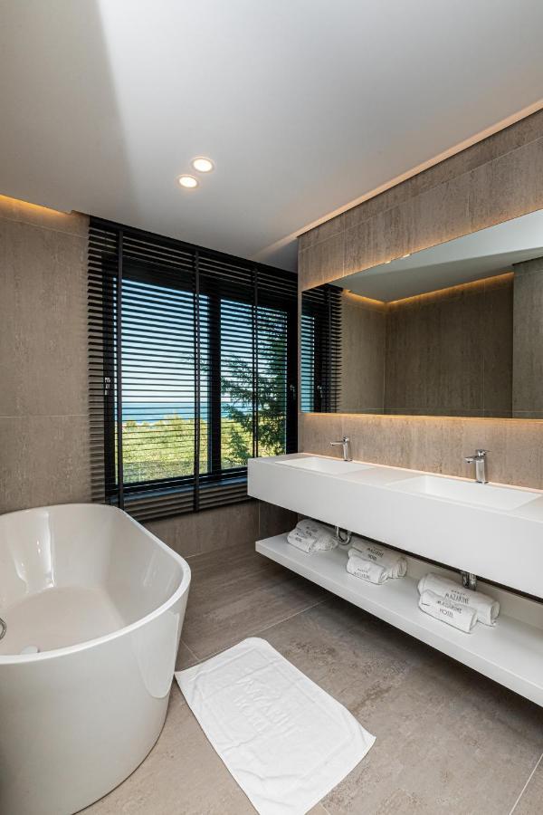 Mazarine Hotel, Vlore, Albania Radhima Kültér fotó