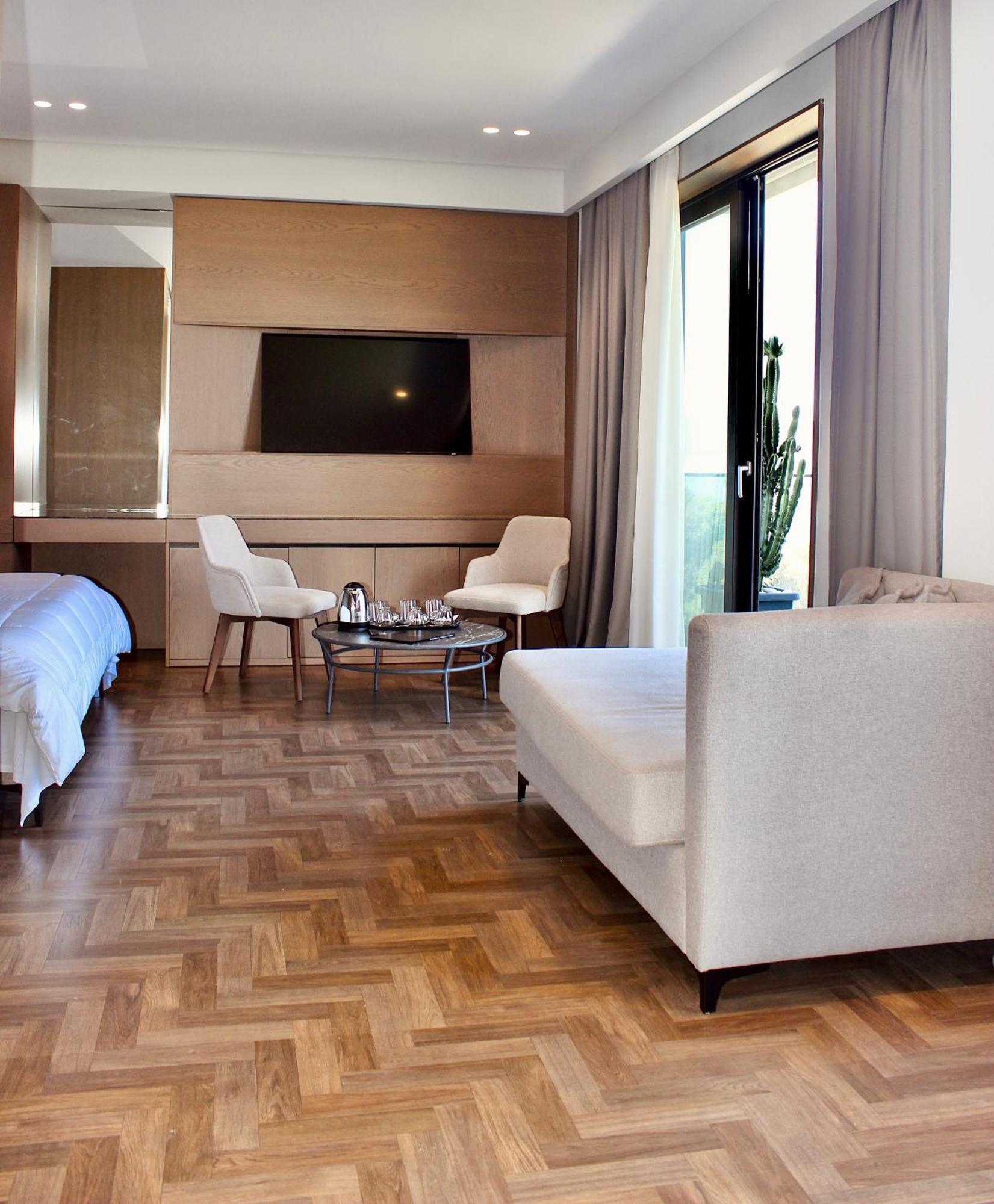 Mazarine Hotel, Vlore, Albania Radhima Kültér fotó